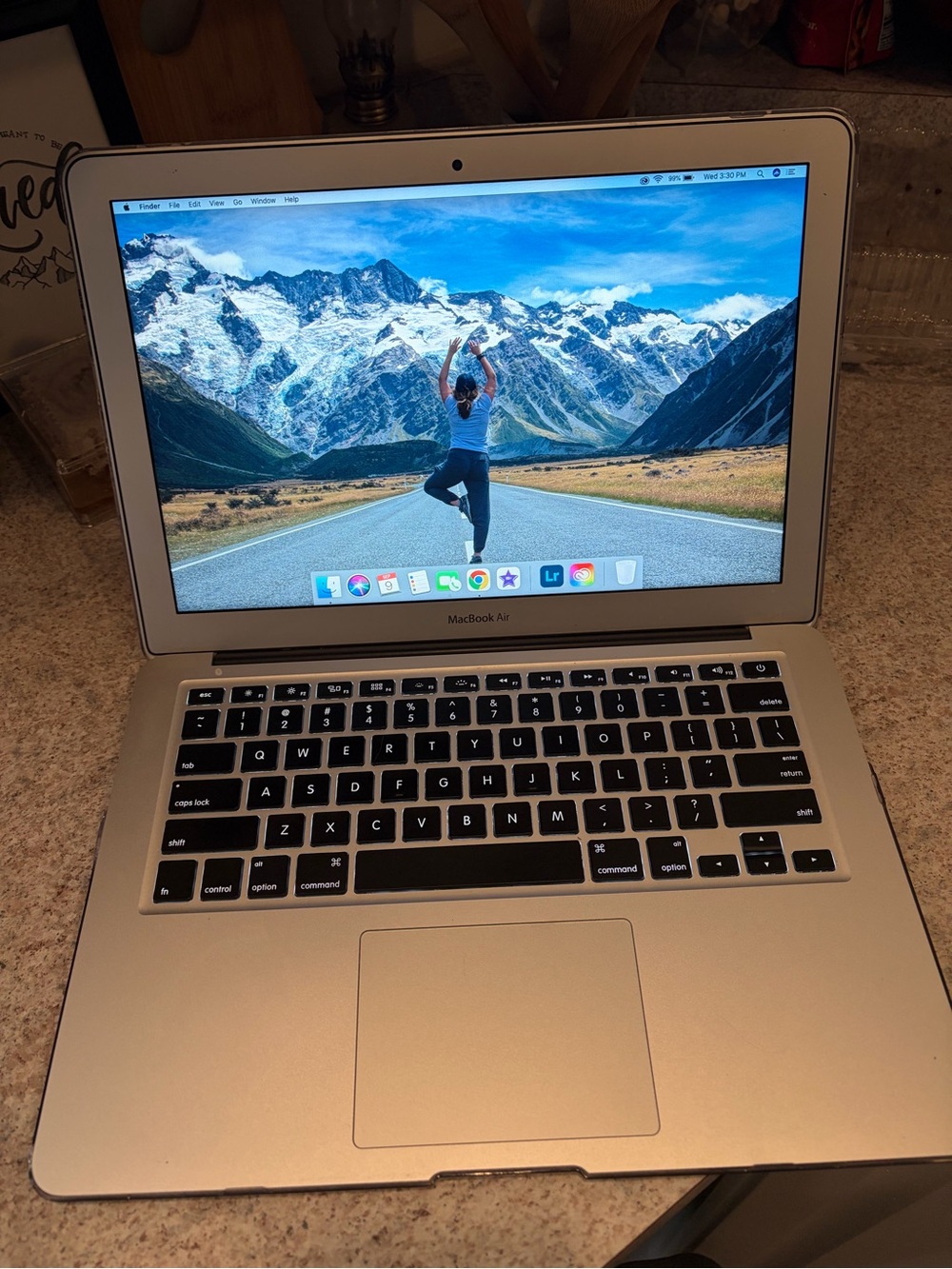 Apple MacBook Air 2017- Silver 8G
